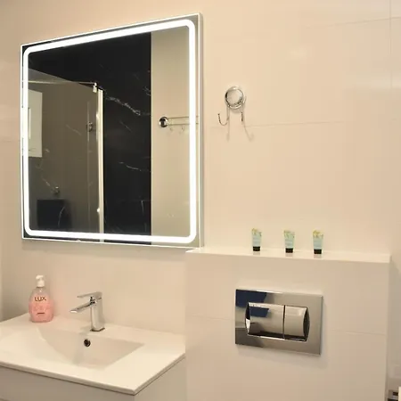 Precioso Apartamento Con Maravillosas Vistas Al Mar *