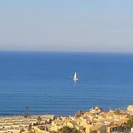 Precioso Apartamento Con Maravillosas Vistas Al Mar